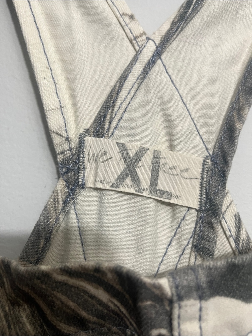 We The Free People Ziggy Marble-Swirl Overalls in Taupe & Cream Size XLarge - Picture 8 of 12